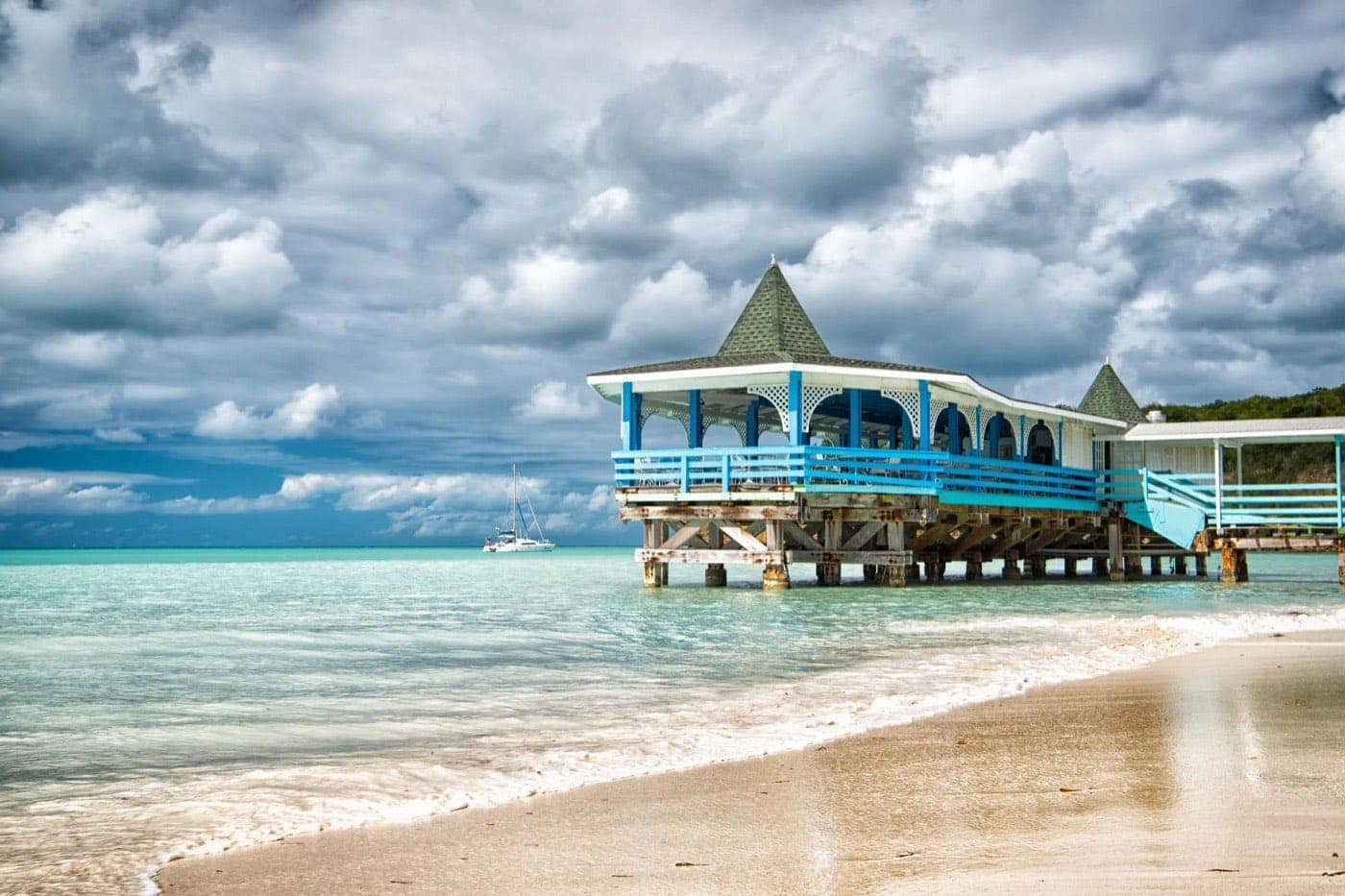 Pontos turísticos nas Ilhas Cayman
